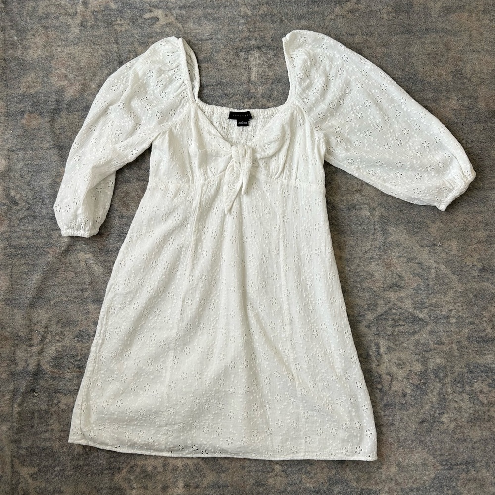 White SANCTUARY Eyelet Puff Sleeve floral Dress